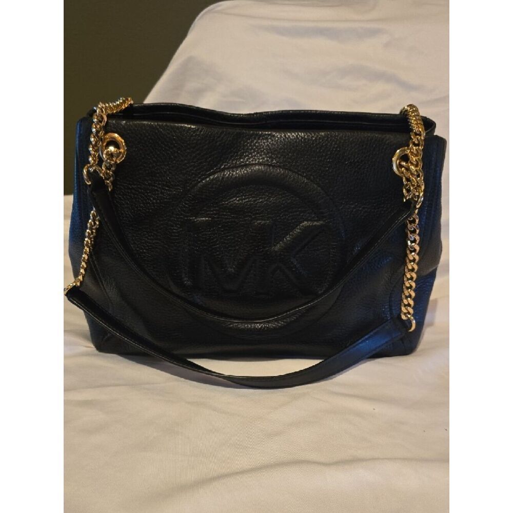 Michael Kors Black Leather Chain Strap Shoulder Bag with Gold Hardware - Picture 6 of 13